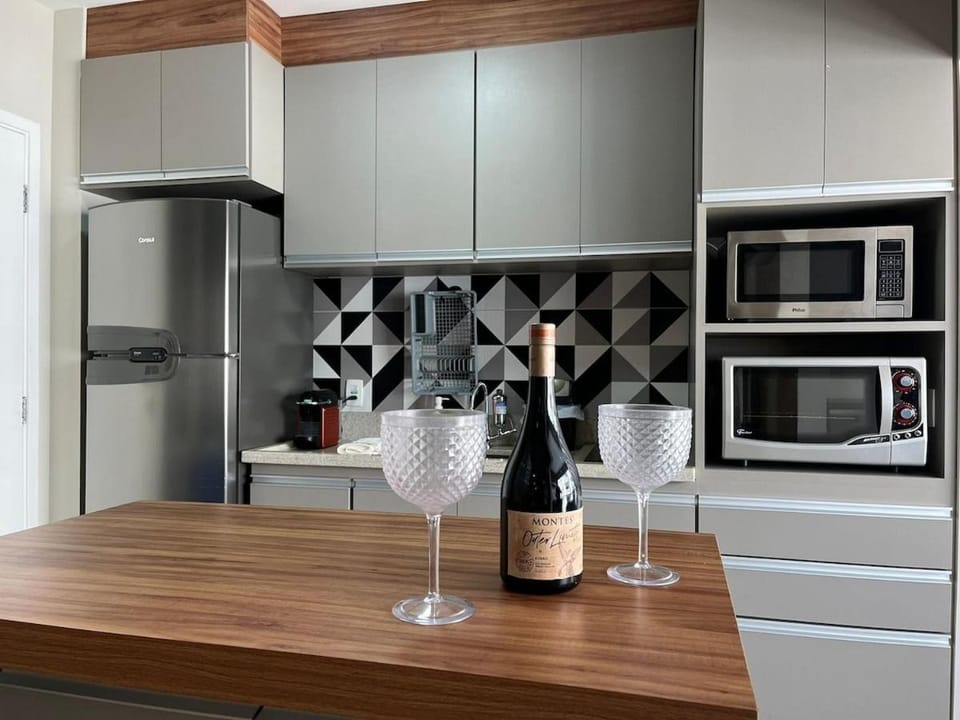Moderno Studio Line Up - Vaga e AC | Delfhy Apartment in Sao Paulo City