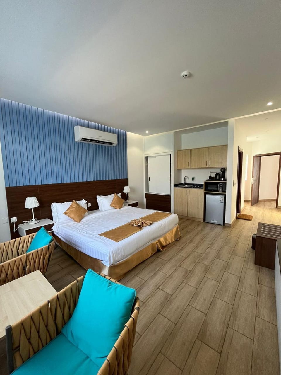 شقق بمنتجع لافونتين بدرة العروس على شاطئ البرادايس للعوائل فقط Apartment in Makkah Province