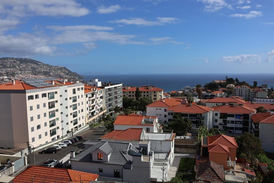 Property building, Sea view