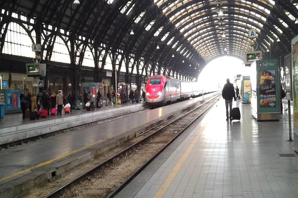 -L' Oasi Del Turista, Room 4- CENTRAL STATION Bed and Breakfast in Milan