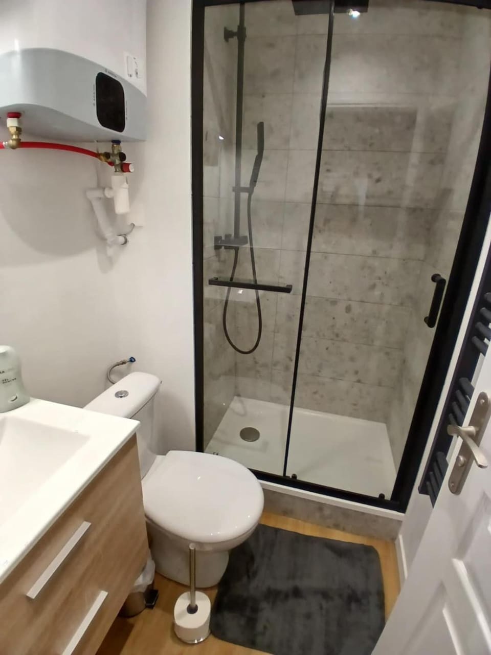 Shower, Bathroom