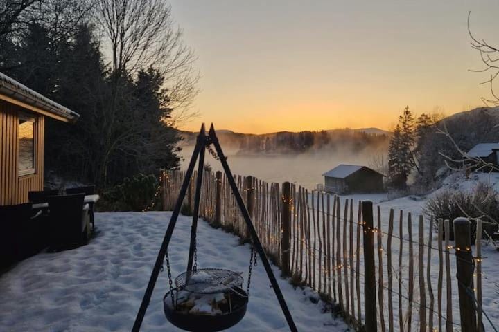Property building, Day, Natural landscape, Winter, BBQ facilities