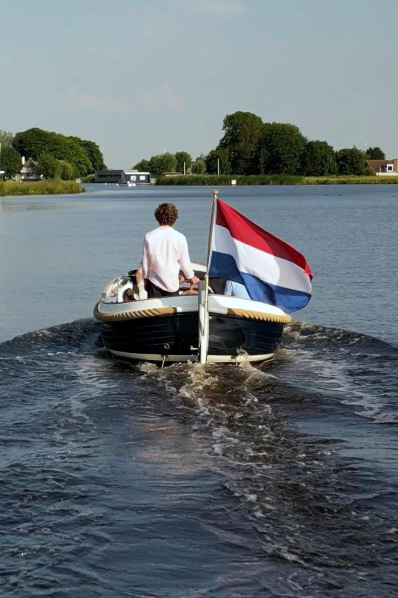 Day, Natural landscape, Activities, Lake view, Sports