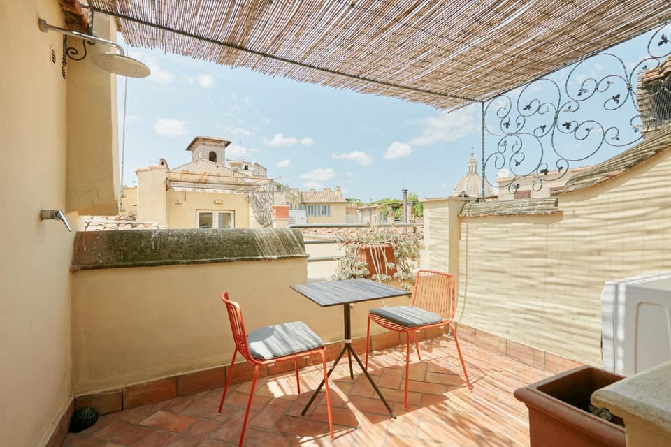 View (from property/room), Balcony/Terrace