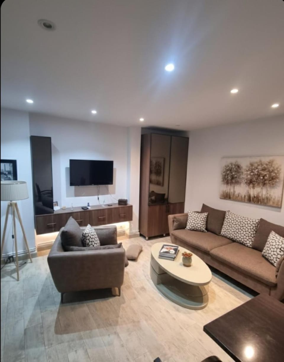 Appartement familial centre de Hydra Apartment in Algiers [El Djazaïr]