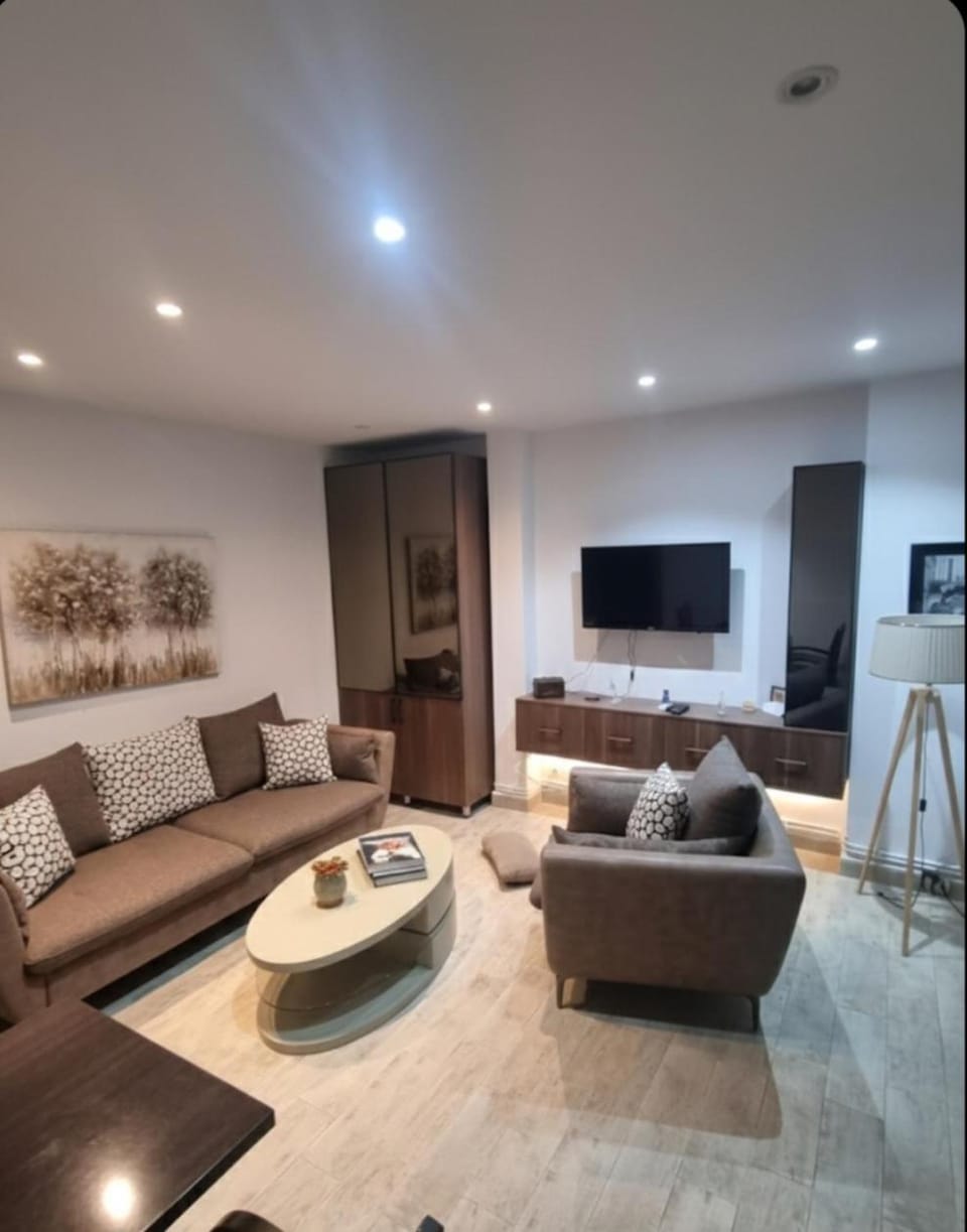Appartement familial centre de Hydra Apartment in Algiers [El Djazaïr]