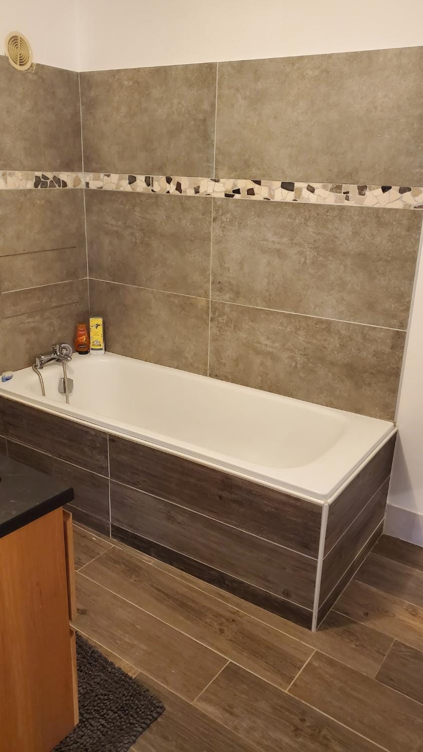 Bathroom, Bath