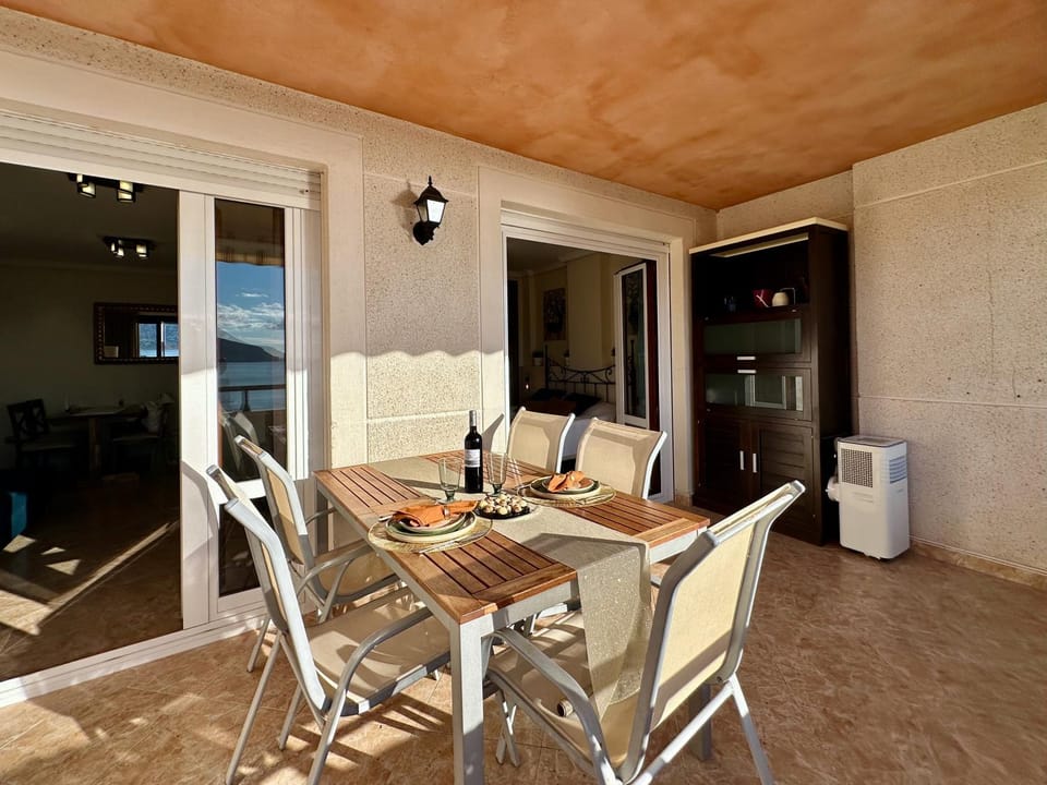 Balcony/Terrace, Dining area
