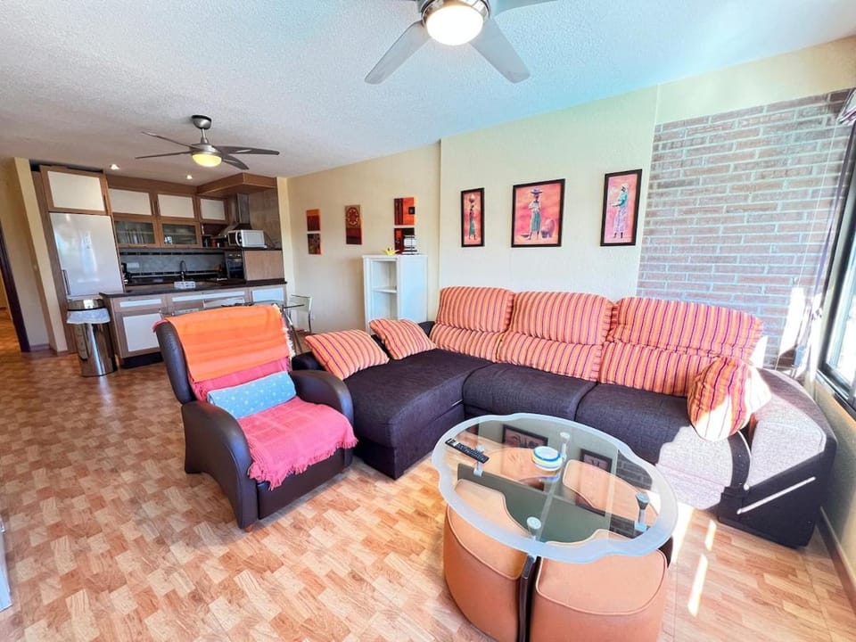 PUSHE Playa Velilla Beach & Tradition 5 Apartment in Costa Tropical