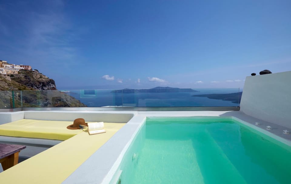 Caldera's Bliss Suites Apartment in Thera