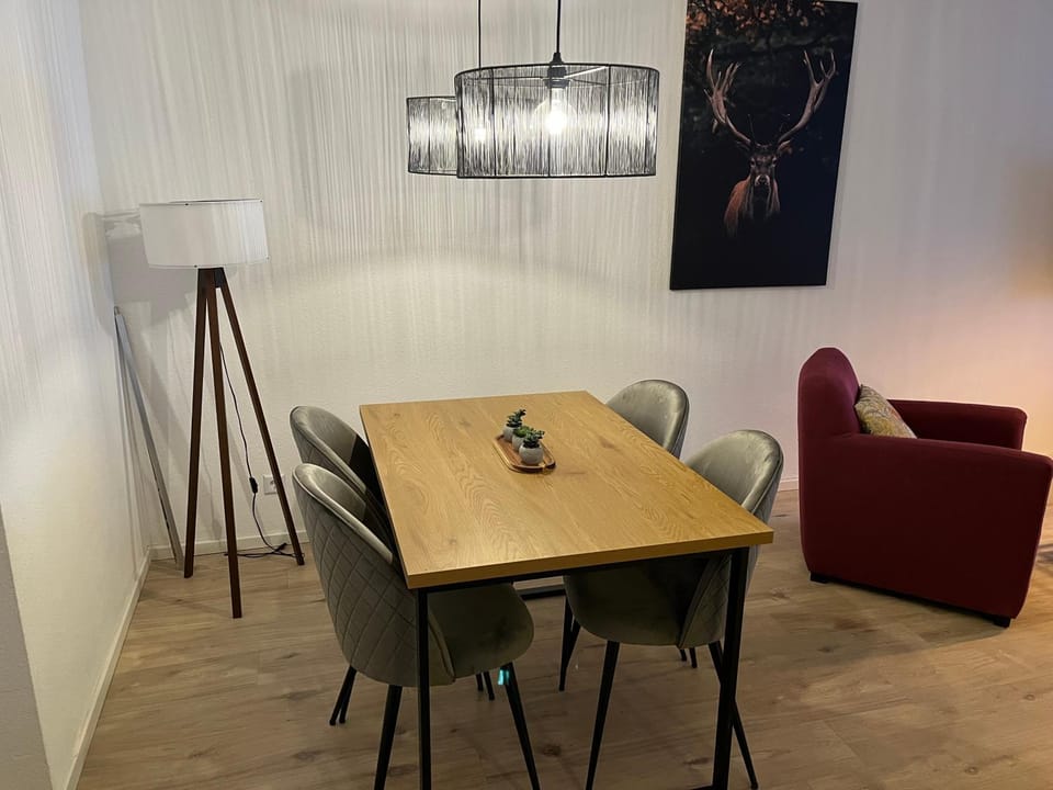 Living room, Seating area, Dining area