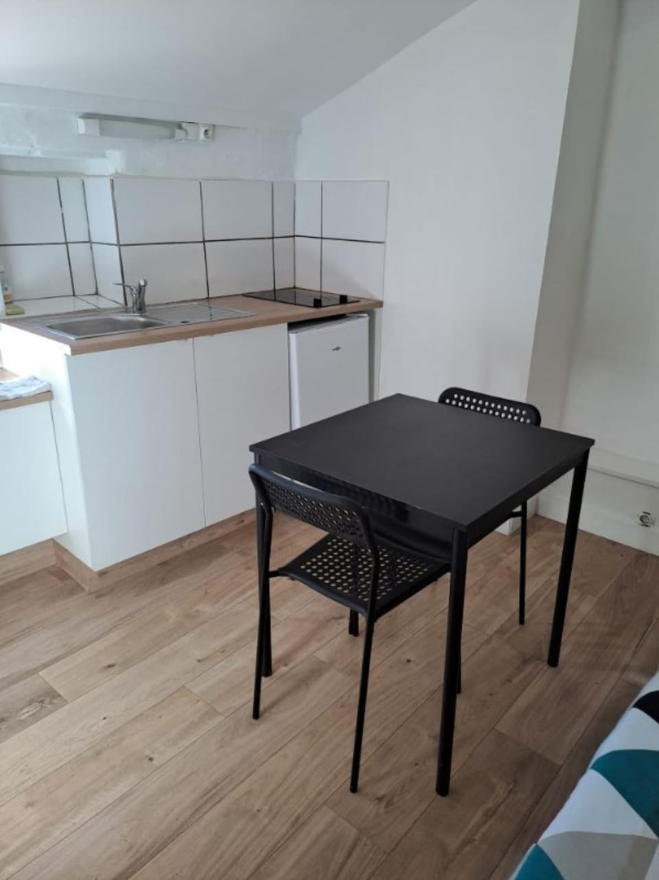 Budgetbnb 195B, studette Porte d 'Italie popular street Apartment in Toulon
