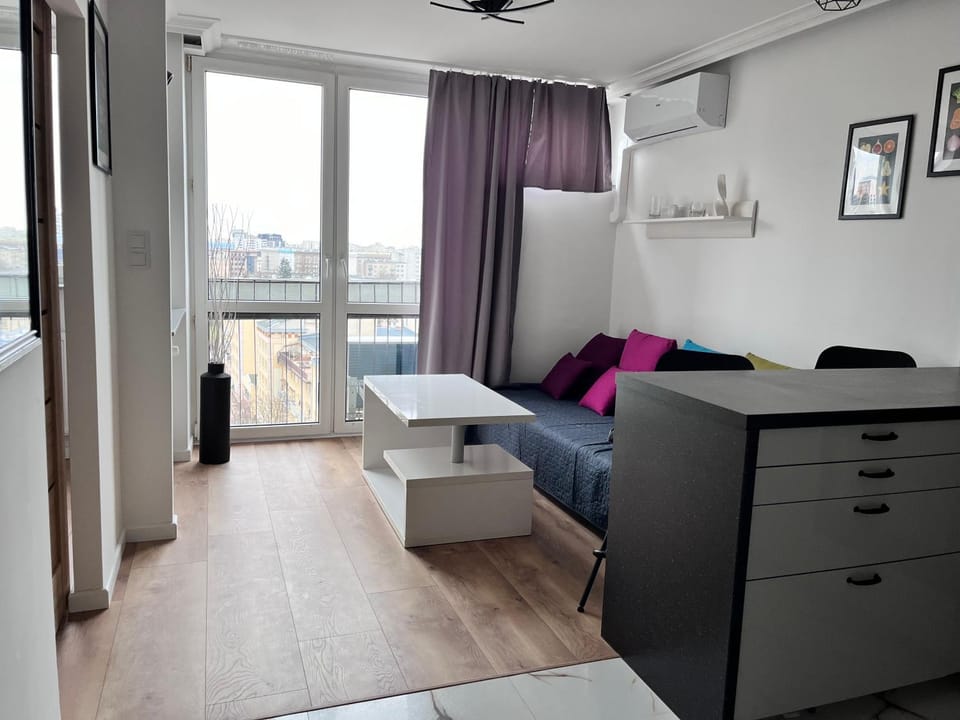 OhMyHome Ogród Saski Apartment in Warsaw