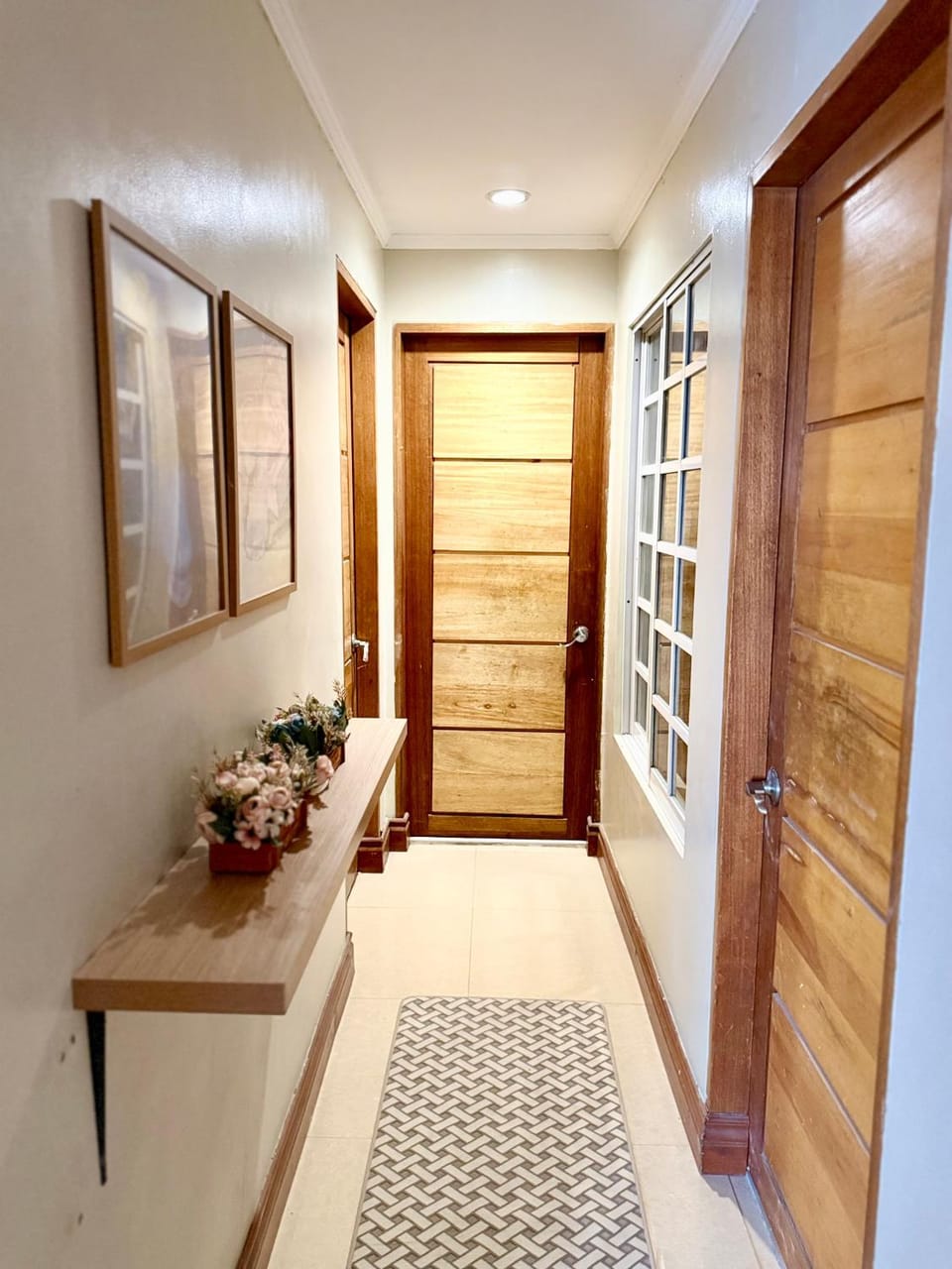 Serenity Home - 4 bedroom home House in Iloilo City