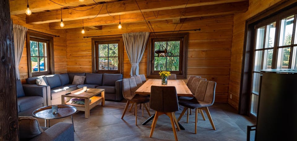 Living room, Seating area, Dining area