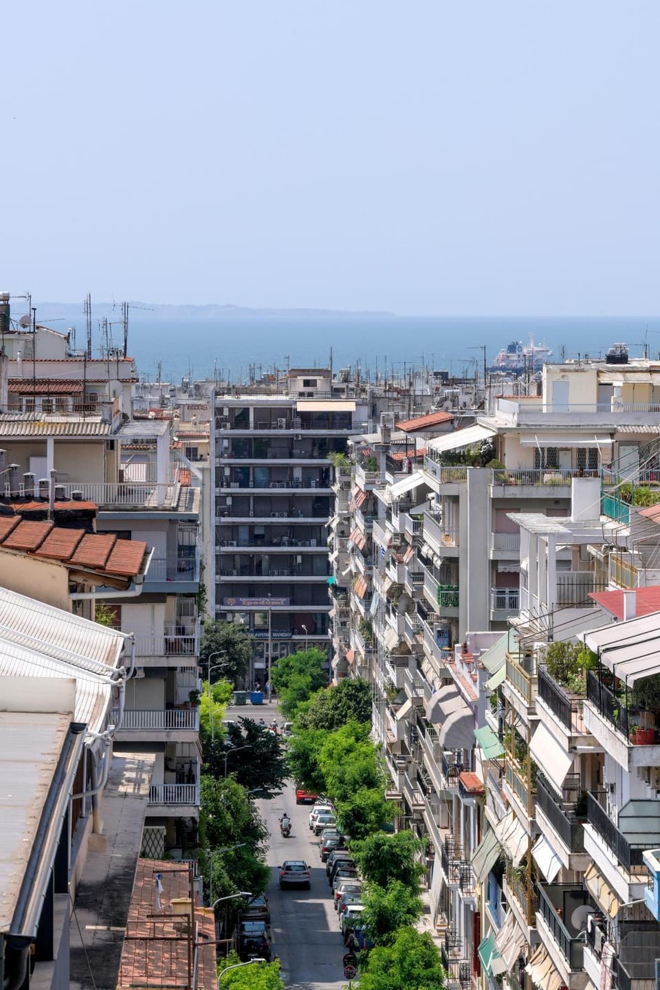 Neighbourhood, City view, Sea view, Street view, Location