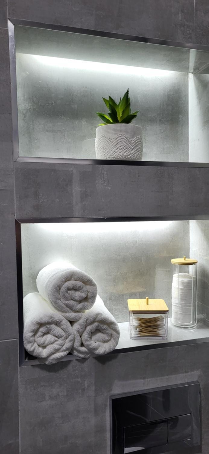 Decorative detail, towels