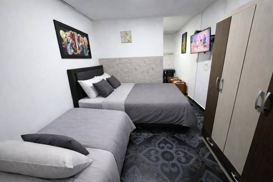 CAS Apartaestudios independientes cerca al aeropuerto Bogotá Apartment in Bogota