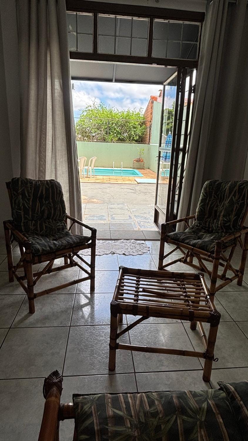 Casa com Piscina House in Foz do Iguaçu