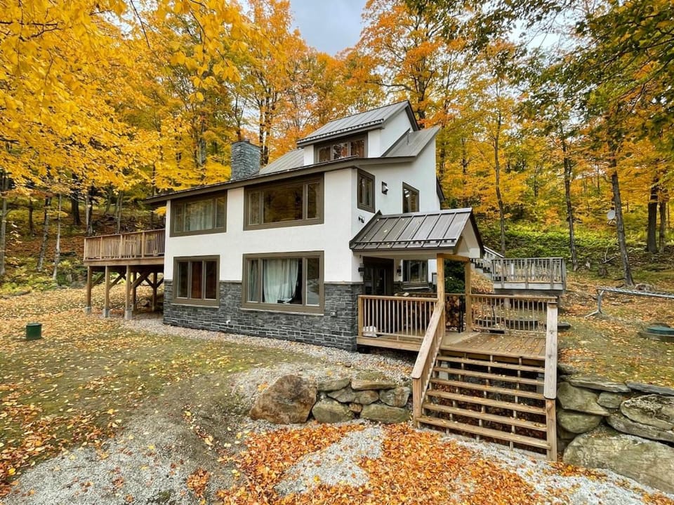 Property building, Natural landscape
