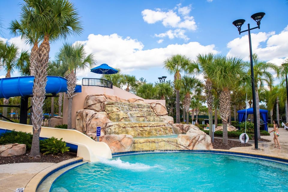 Brand New 5 bedroom 4 bath pool home 263 House in Polk County