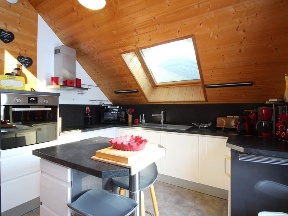 Chalet cosy pour 10 pers., terrasse spacieuse, animaux acceptés - FR-1-608-280 Chalet in Auvergne-Rhône-Alpes