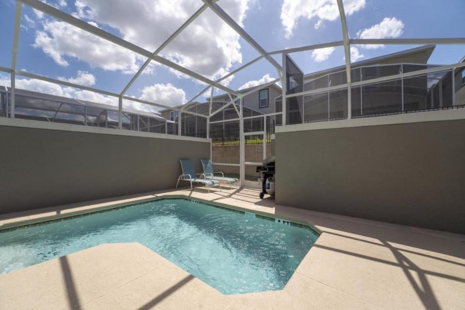 Brand New Luxury 5 Bedroom pool Home 272 House in Four Corners