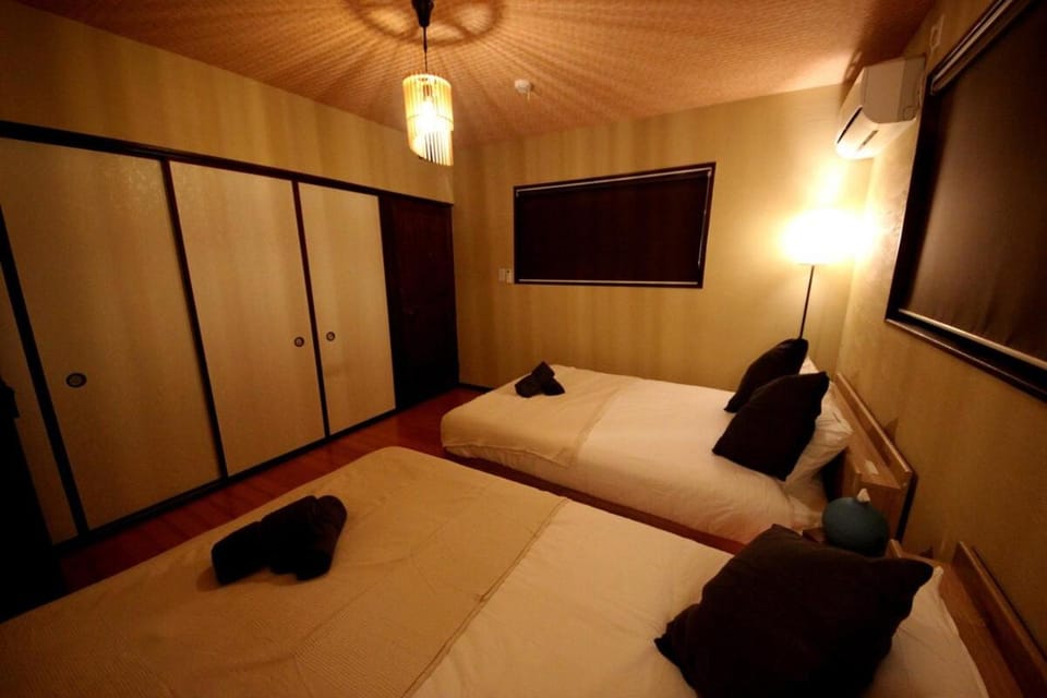 Japanese Modern Taste, Designer House!Fully equipped with games! Villa in Osaka