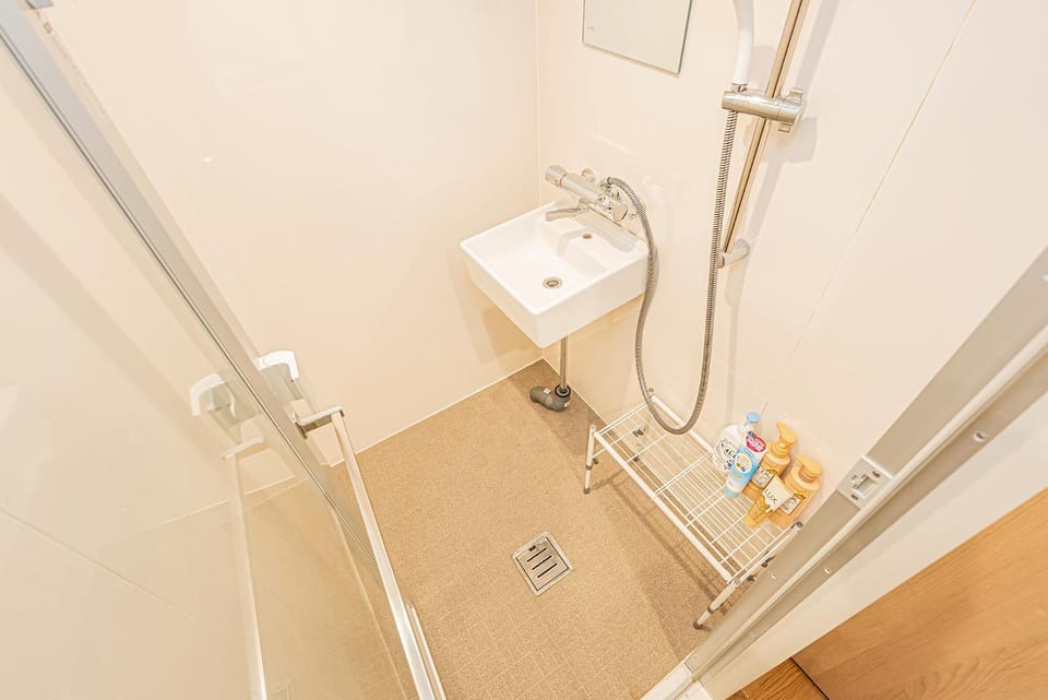 鵜の木民宿101号室鵜の木駅から徒歩4分とても便利の場所 Apartment in Yokohama