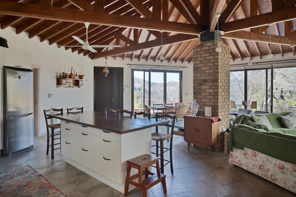 Orama Mountain Villa Farmakas Villa in Limassol District