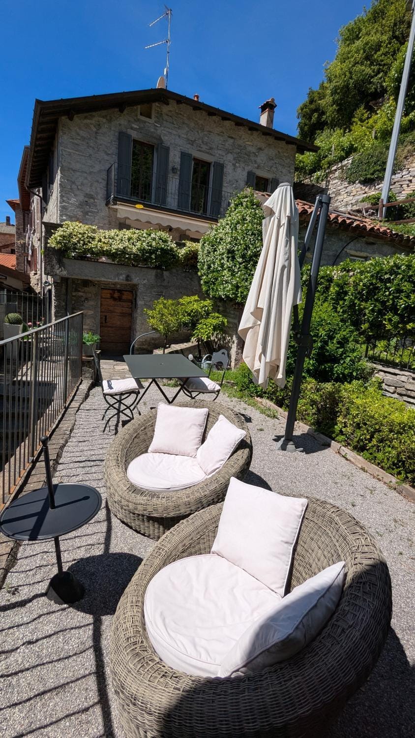 La Ca' nel Borgo House in Moltrasio