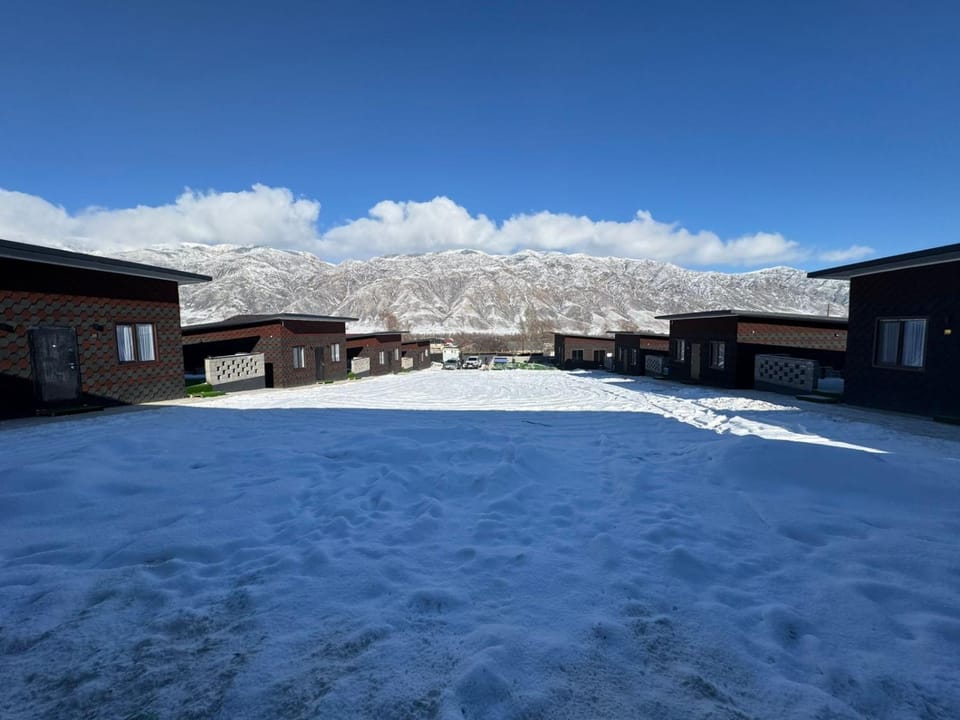 Property building, Day, Natural landscape, Mountain view