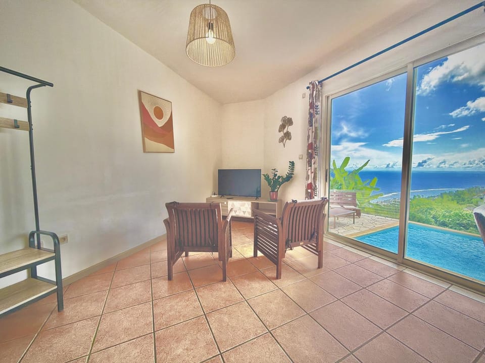La Villa Lé O, Piscine Chauffée, 10 pers Villa in Saint-Paul
