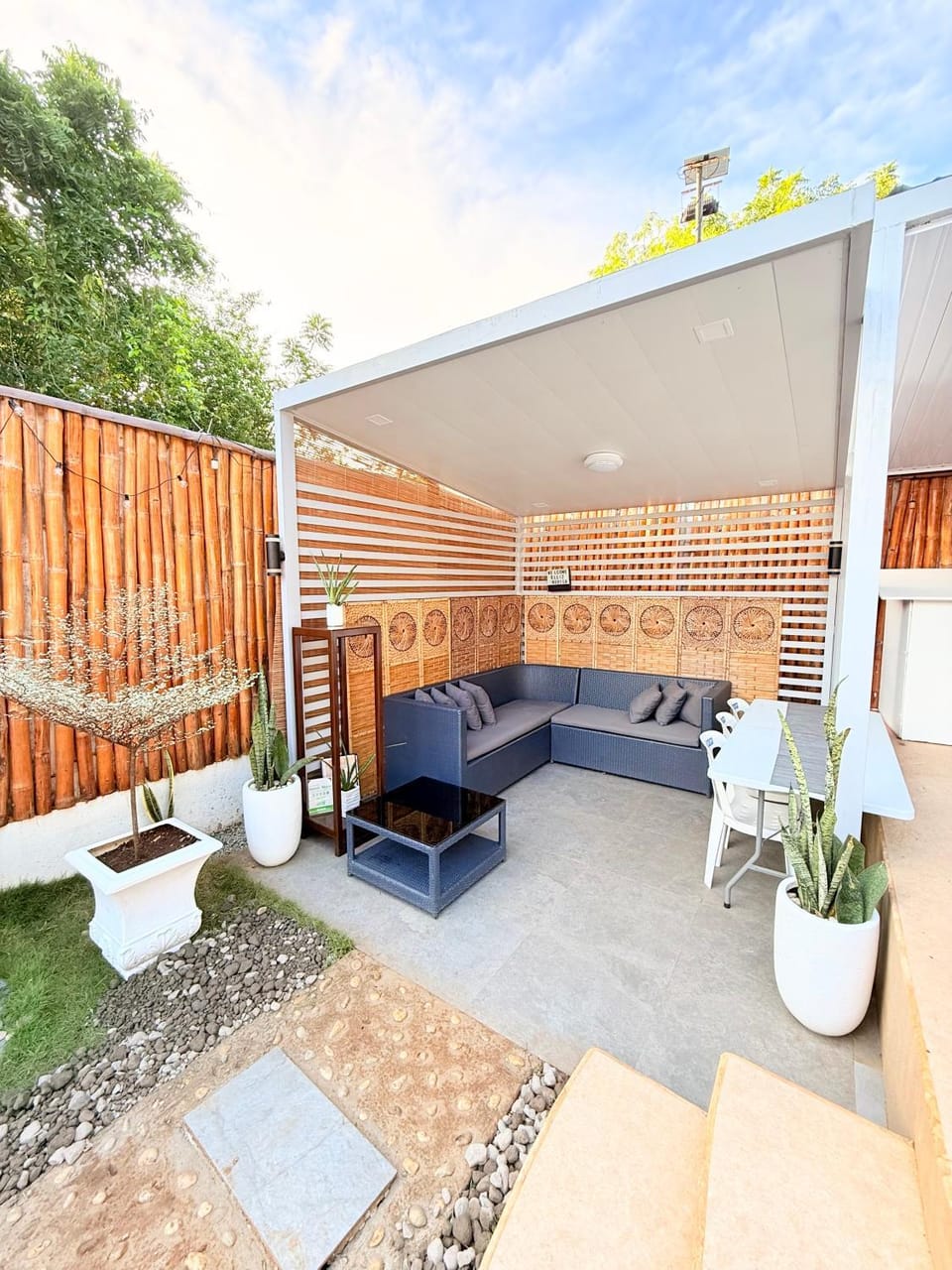 Natural landscape, Garden, View (from property/room), Balcony/Terrace