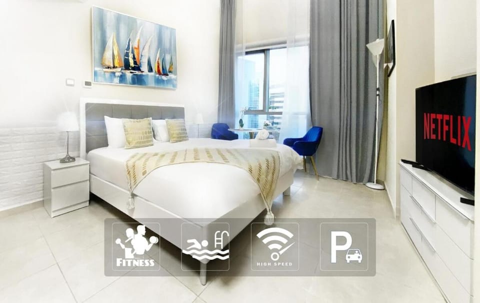 Studio in Dubai Marina near Beach and Metro with fast wifi and Car Parking Z507 Apartment in Dubai