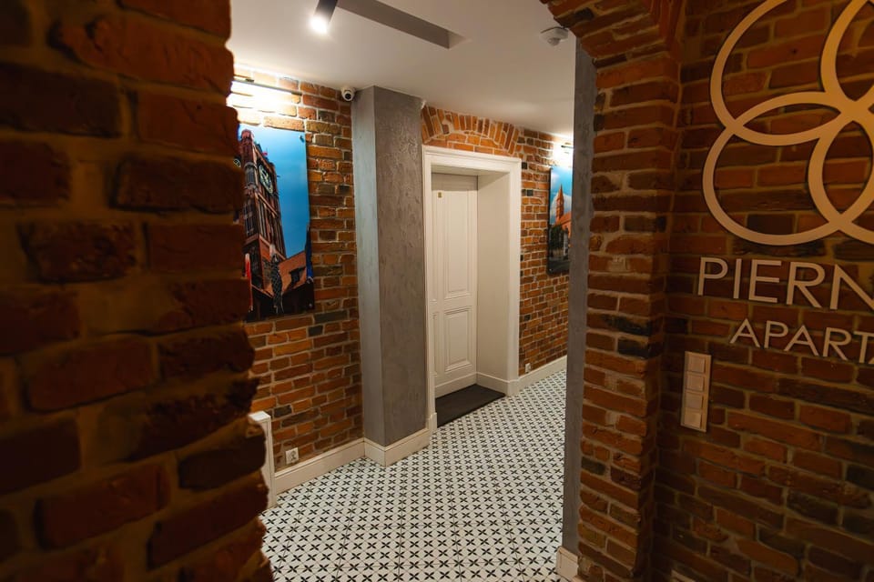 Location, pet friendly, pet friendly
