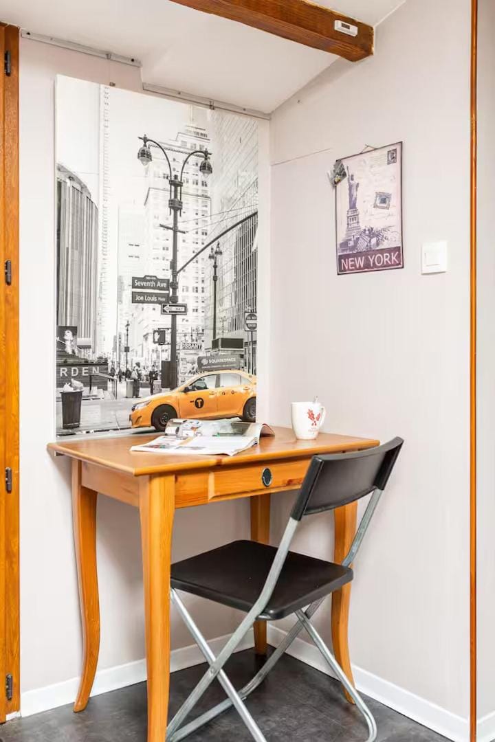 Seating area