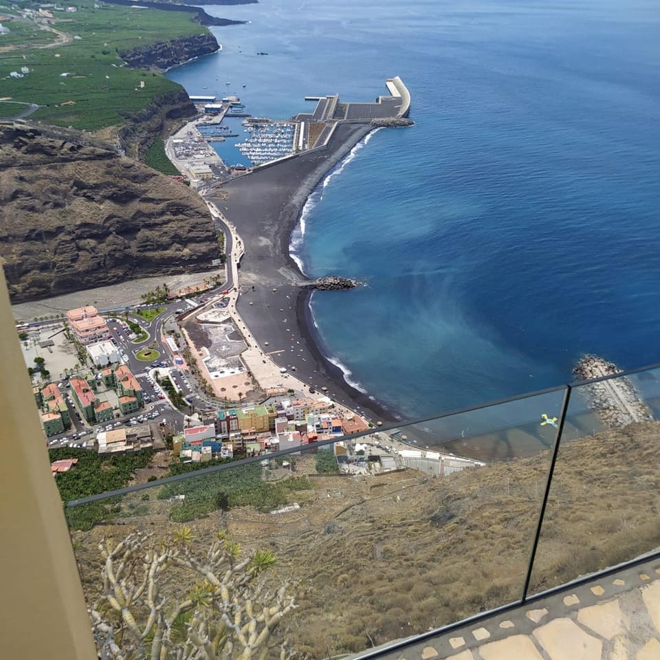 Casa Los Mangos House in La Palma