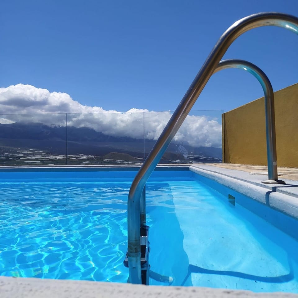 Casa Los Mangos House in La Palma