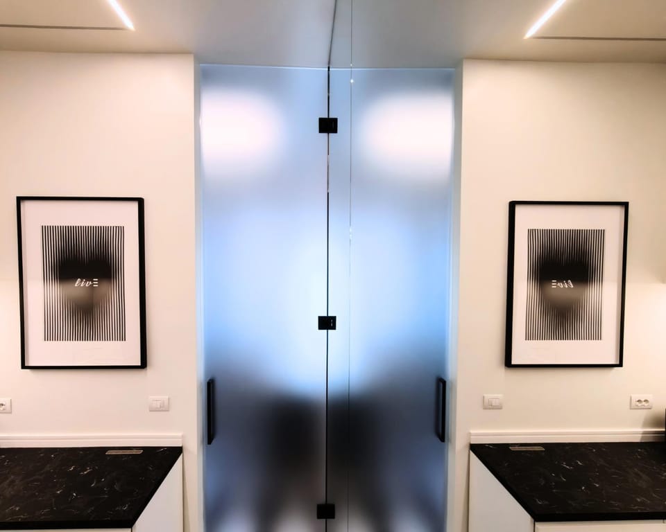 Bathroom, kitchen