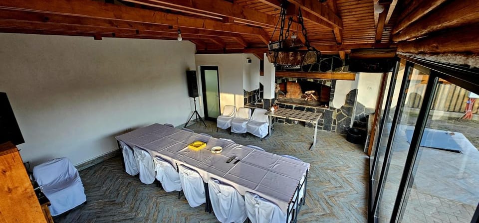 Casa de la Tara House in Romania