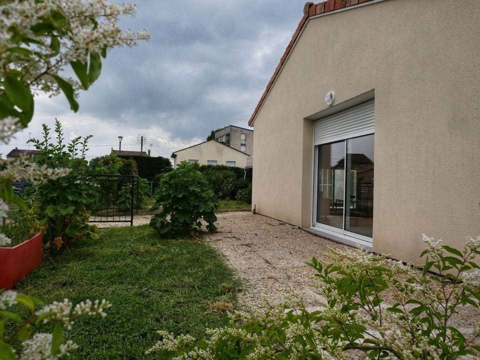 Garden, Garden view