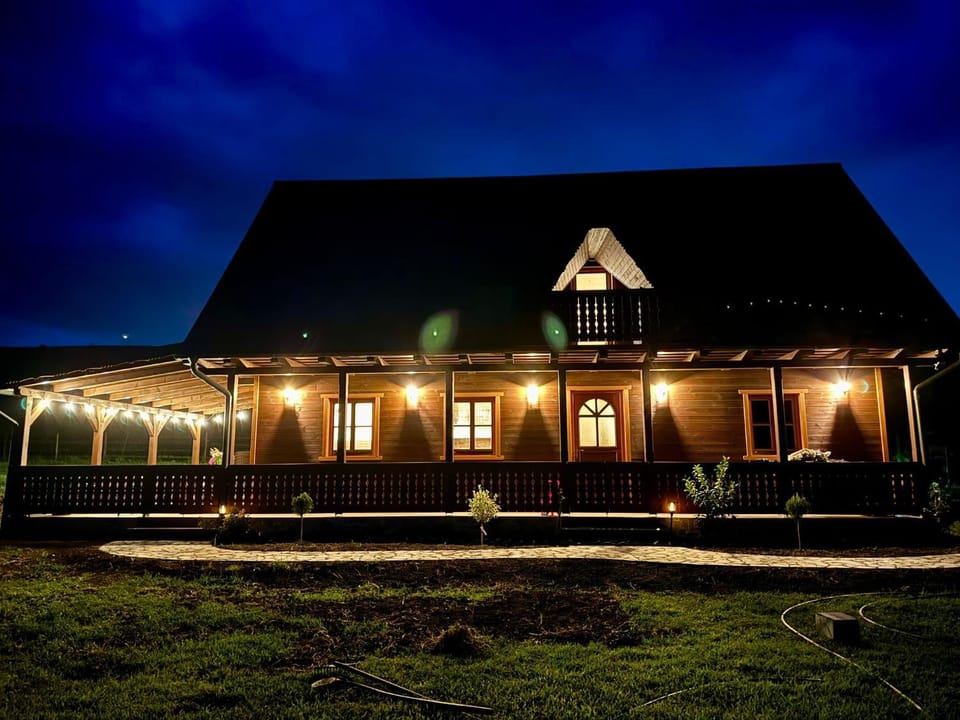 Levender Inn House in Cluj County