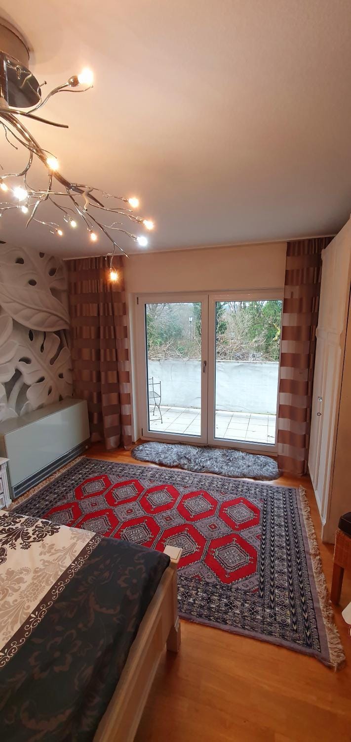 Photo of the whole room, Bedroom
