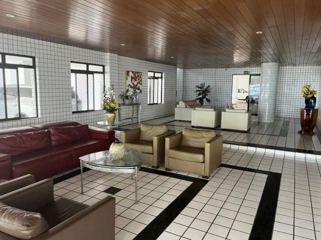 Espaçoso apto em Manaíra a 50mts da areia Apartment in João Pessoa