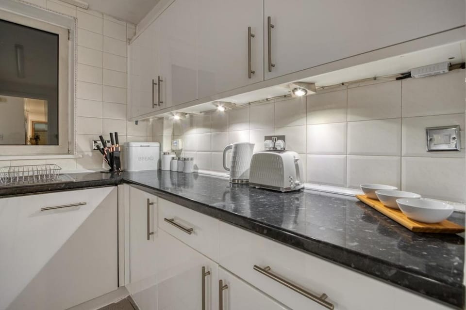 Central London 4Bed 3Bath Penthouse Apartment in City of Westminster