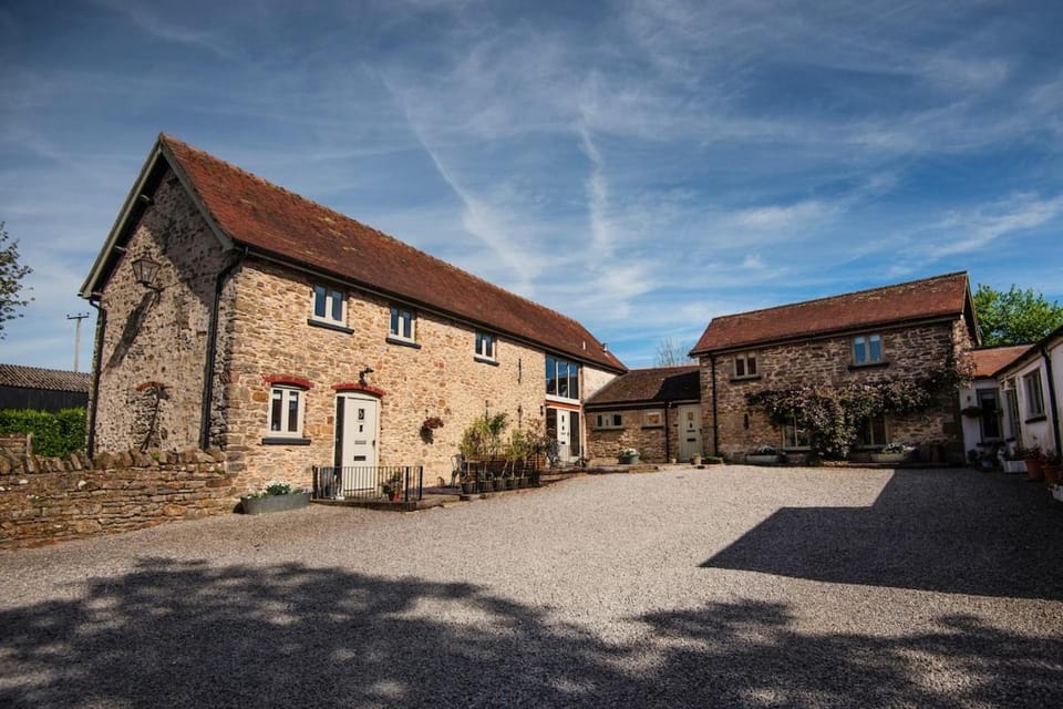 Property building, Inner courtyard view