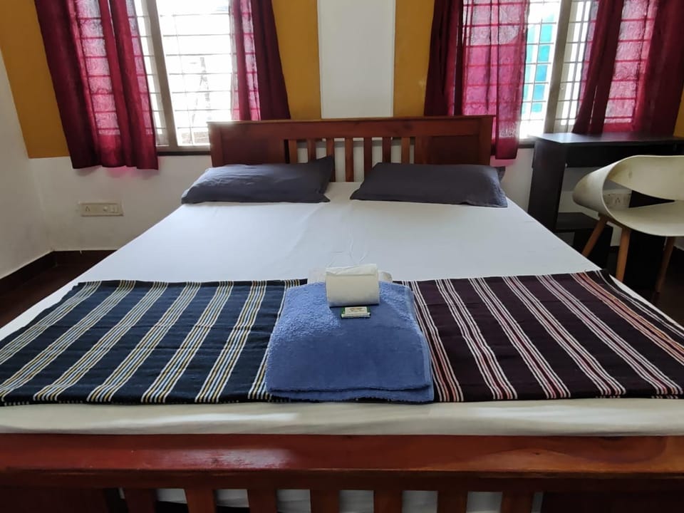 Garden Of Dreams Home stay Bed and Breakfast in Kochi