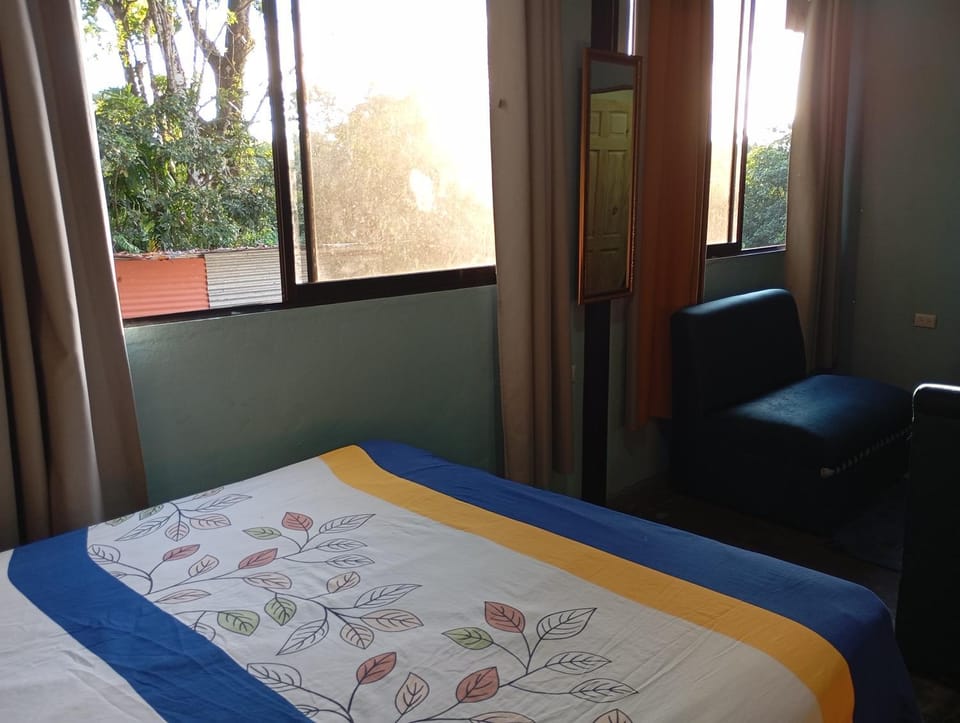 Mono titi third floor Apartment in Quepos