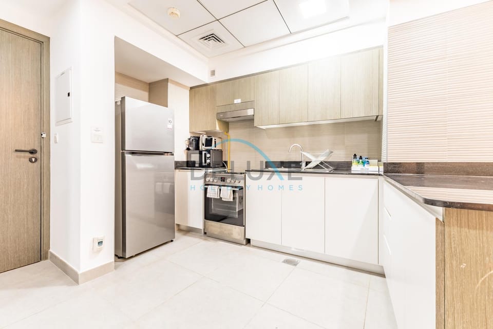 Kitchen or kitchenette, oven, stove, toaster